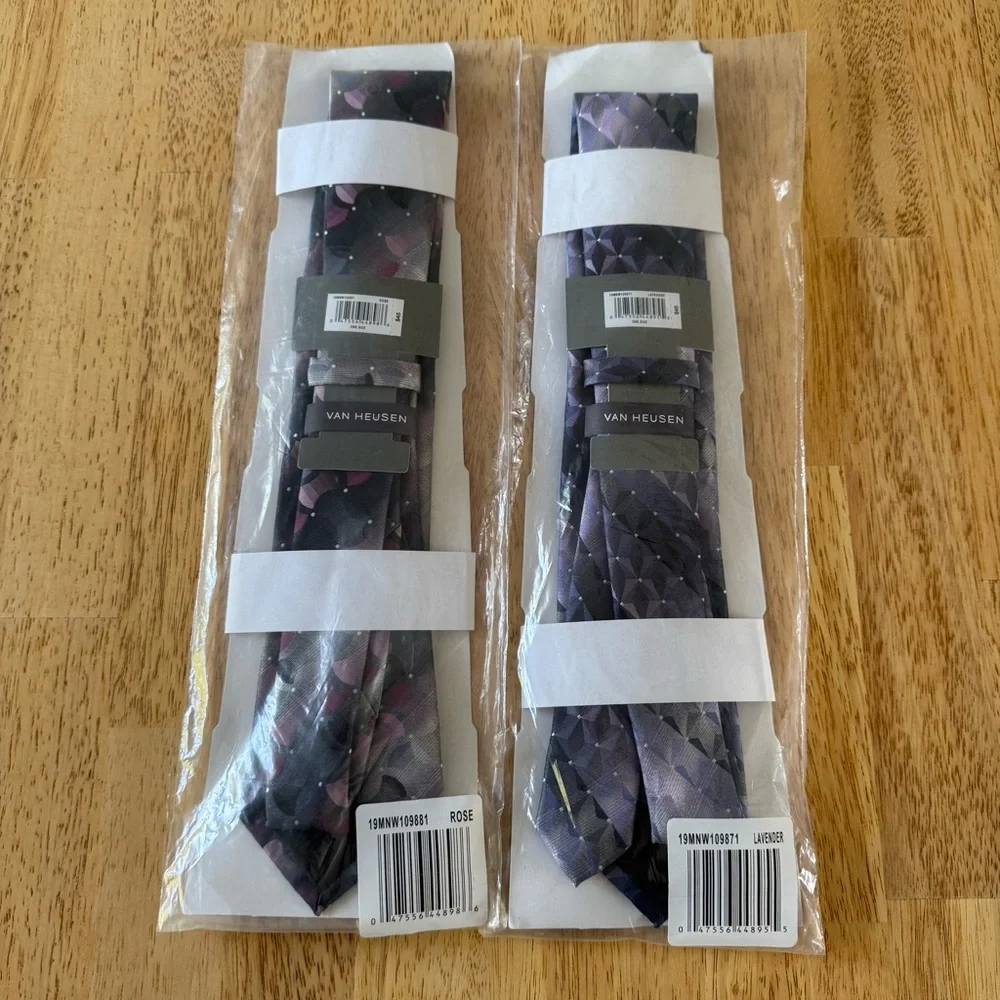 NEW‎ Van Heusen Men's Tie set 1-Rose & 1-Lavender